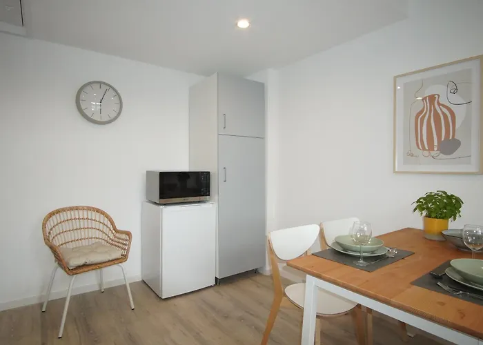 Westfalenhalle, Stadion & Uni Fusslaeufig * ドルトムント